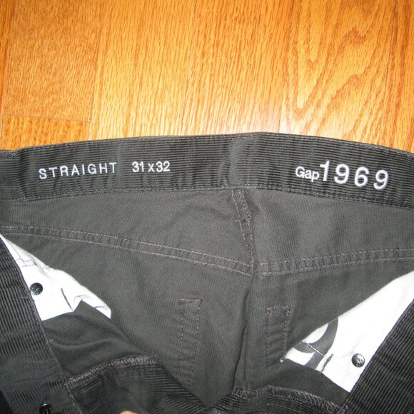 Pre Owned Men's Gap Black Cotton Straight Fit Corduroys Size 31/32 - Picture 3 of 4